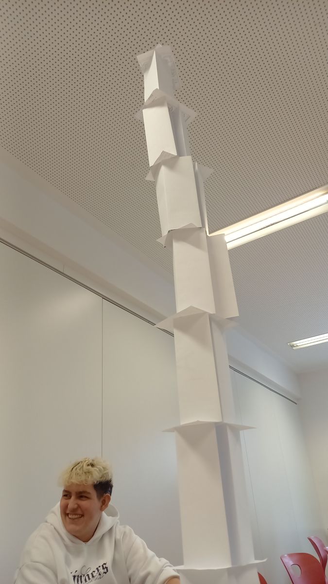 P2 Sl Papierturm