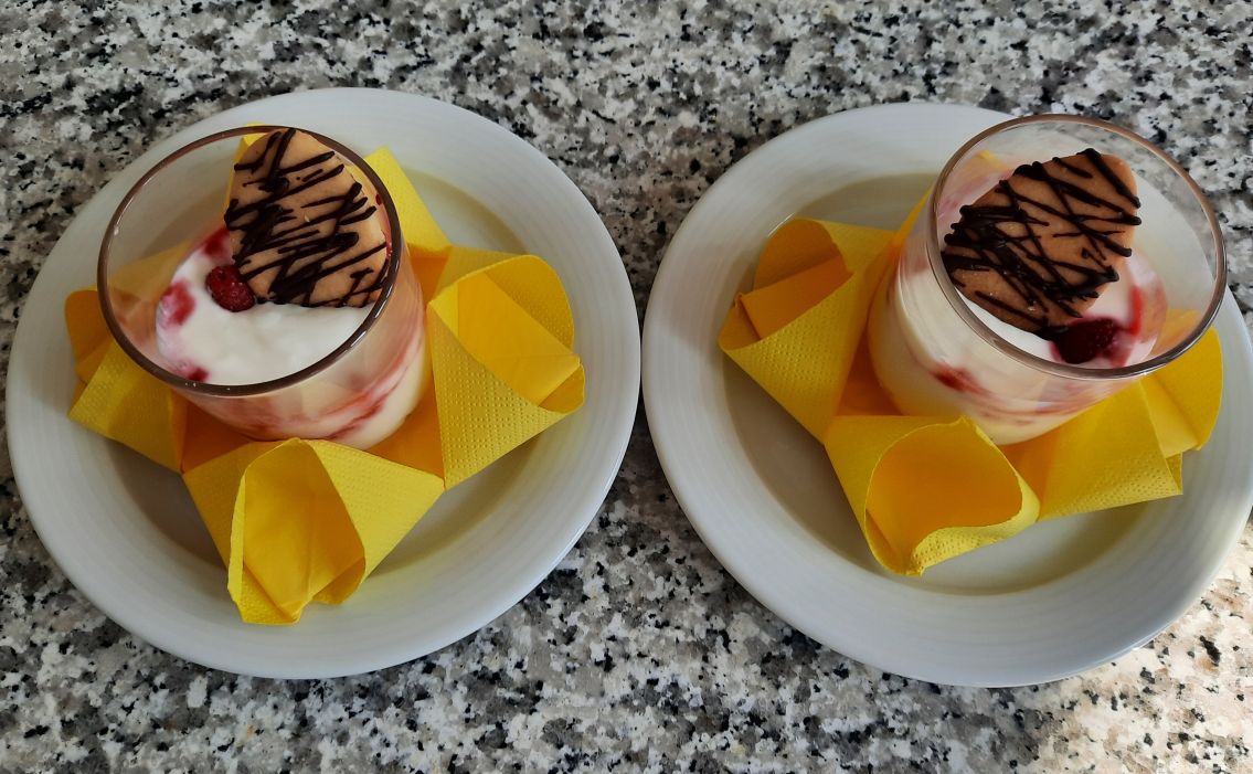 Ostertisch Tourismus