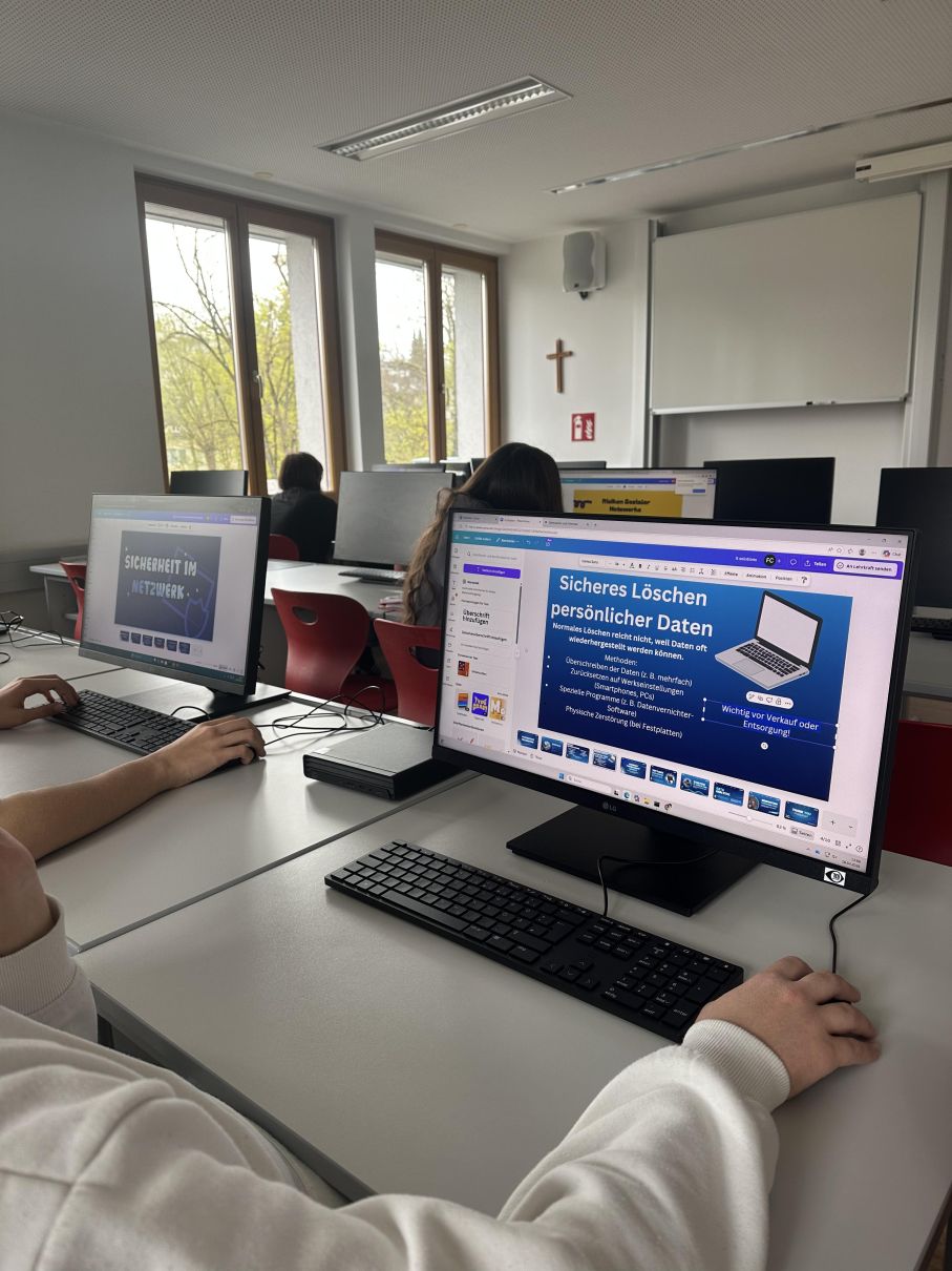 Canva Präsentation